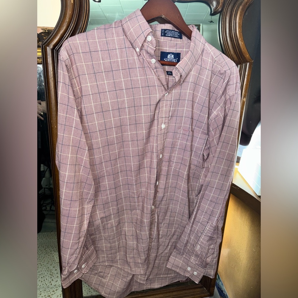 Stafford Men's Pink Checkered Button-Down Shirt